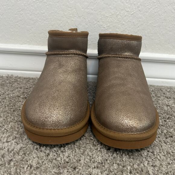 Bearpaw Womens Gold Glitter Suede Pull On Lined Sherpa Boots Size 9 - Picture 4 of 9